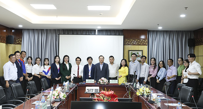 Tăng cường hợp tác doanh nghiệp trong đào tạo gắn với nhu cầu thực tiễn